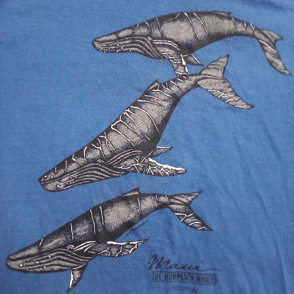 Vintage Hibiscus Humpback Whales Maui Hawaii T-Shirt
